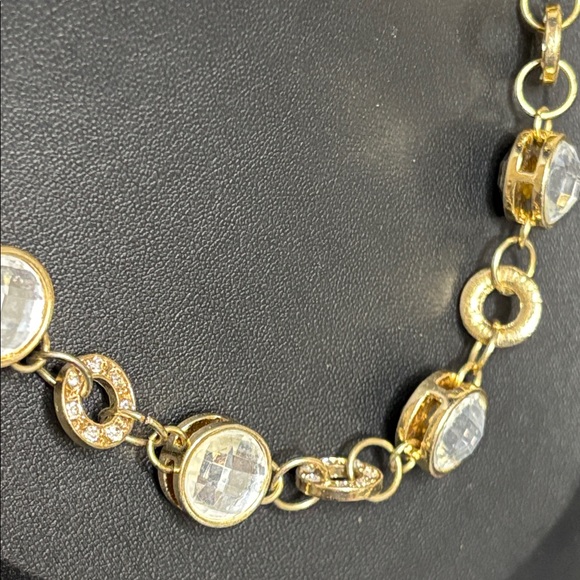 Chic Gold and Silver Women's Unique Necklace - Picture 5 of 6